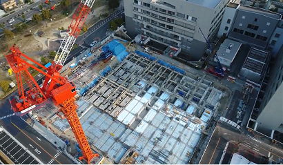 ドローンで建設現場を撮影