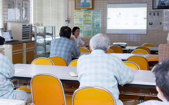 「教育入院」講義の様子